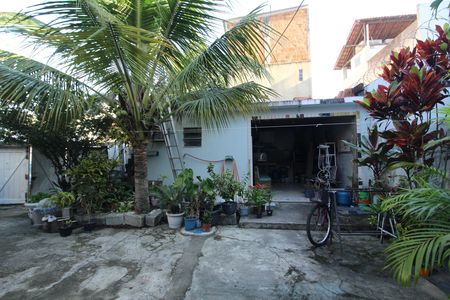 Casa de condomínio à venda com 300m², 3 quartos e sem vagaEdícula