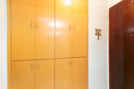 Apartamento à venda com 72m², 3 quartos e sem vagaCorredor / Despensa
