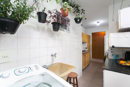 Apartamento à venda com 72m², 3 quartos e sem vagaÁrea de Serviço 