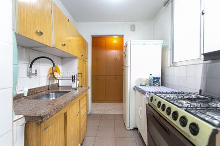 Apartamento à venda com 72m², 3 quartos e sem vagaCozinha 