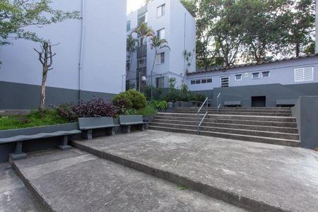 Apartamento à venda com 72m², 3 quartos e sem vagaÁrea comum 