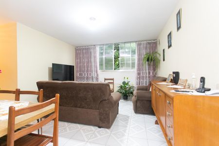 Apartamento à venda com 72m², 3 quartos e sem vagaSala 