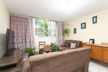 Apartamento à venda com 72m², 3 quartos e sem vagaSala 