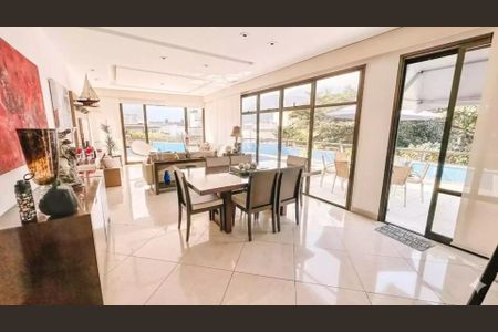 Apartamento à venda com 4 quartos, 294m² em Barra da Tijuca, Rio de Janeiro