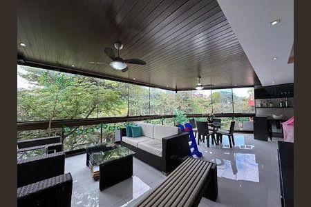 Apartamento à venda com 3 quartos, 157m² em Barra da Tijuca, Rio de Janeiro