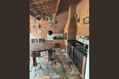 Casa à venda com 3 quartos, 300m² em Jardim Portugal, São Bernardo do Campo