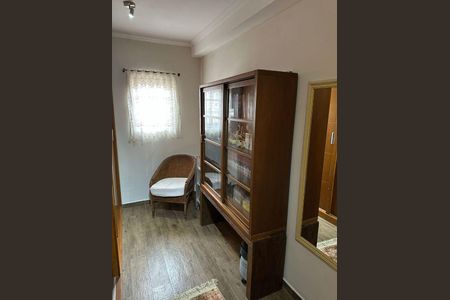 Casa à venda com 300m², 3 quartos e sem vaga