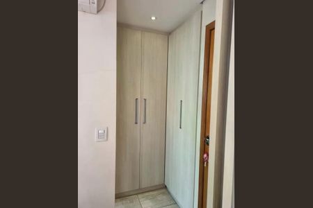 Casa à venda com 120m², 2 quartos e 1 vaga