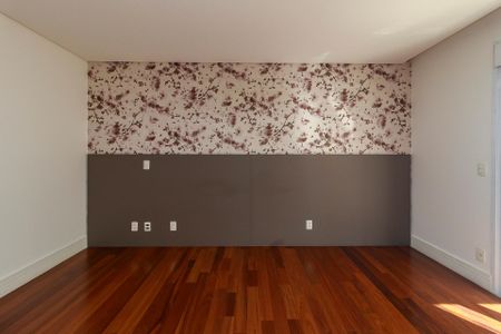 Apartamento à venda com 350m², 4 quartos e 5 vagas Apartamento à venda com 350m², 4 quartos e 5 vagasSuíte Principal