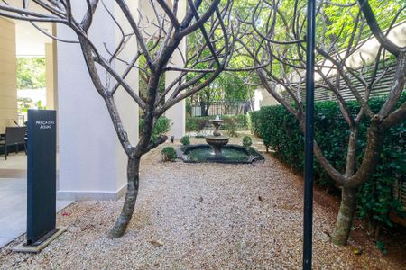 Apartamento à venda com 350m², 4 quartos e 5 vagas Apartamento à venda com 350m², 4 quartos e 5 vagasÁrea Comum