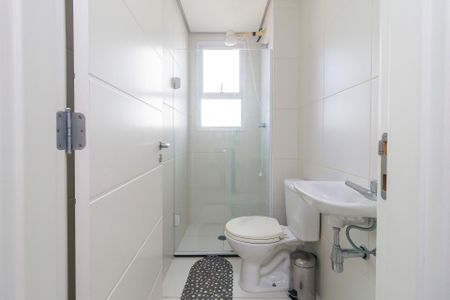 Apartamento à venda com 350m², 4 quartos e 5 vagas Apartamento à venda com 350m², 4 quartos e 5 vagasÁrea de Serviço - Banheiro