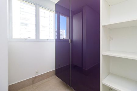 Apartamento à venda com 350m², 4 quartos e 5 vagas Apartamento à venda com 350m², 4 quartos e 5 vagasCozinha