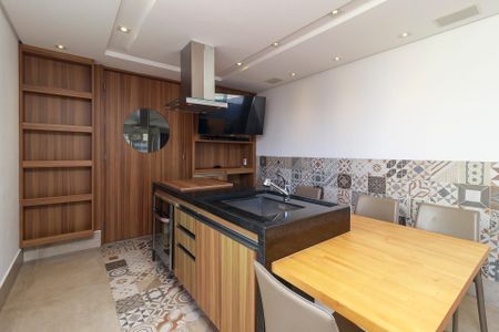 Apartamento à venda com 350m², 4 quartos e 5 vagas Apartamento à venda com 350m², 4 quartos e 5 vagasSala Gourmet