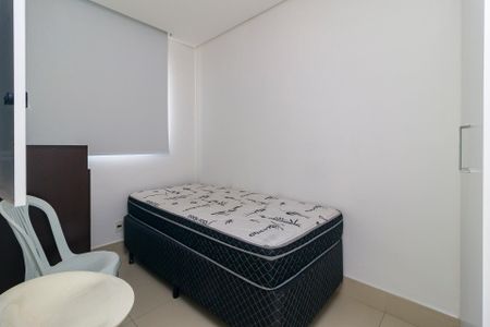 Apartamento à venda com 350m², 4 quartos e 5 vagas Apartamento à venda com 350m², 4 quartos e 5 vagasÁrea de Serviço - Quarto