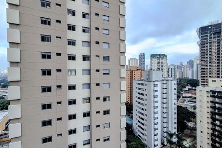 Apartamento para alugar com 115m², 3 quartos e 2 vagasVista da Suíte 2