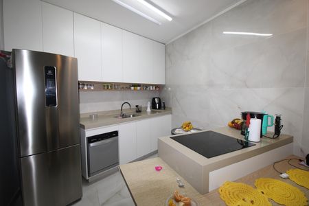 Casa à venda com 95m², 3 quartos e 2 vagasCozinha