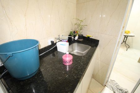Casa à venda com 95m², 3 quartos e 2 vagasÁrea de Serviço