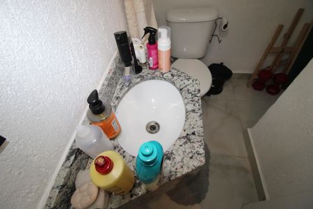Casa à venda com 95m², 3 quartos e 2 vagasLavabo