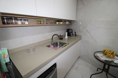 Casa à venda com 95m², 3 quartos e 2 vagasCozinha