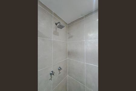 Apartamento à venda com 40m², 2 quartos e sem vaga Apartamento à venda com 40m², 2 quartos e sem vagaBanheiro