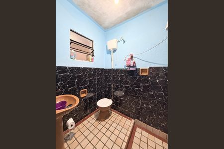 Casa à venda com 146m², 4 quartos e sem vagaBanheiro da Suíte