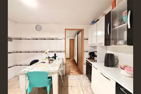 Casa à venda com 146m², 4 quartos e sem vagaCozinha