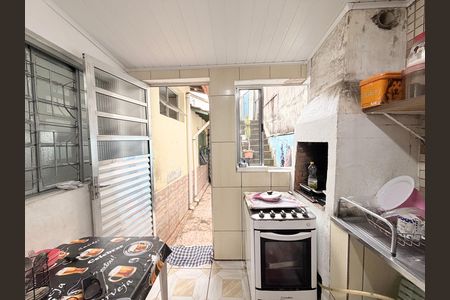 Casa à venda com 146m², 4 quartos e sem vagaCozinha e churrasqueira da Edícula