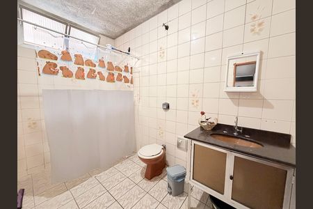 Casa à venda com 146m², 4 quartos e sem vagaBanheiro da Suíte