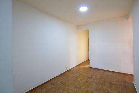 Sala de apartamento para alugar com 3 quartos, 70m² em Vila Lage, São Gonçalo