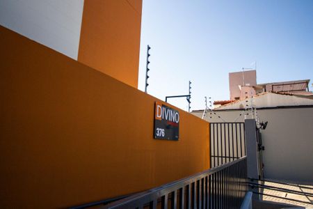 Apartamento para alugar com 83m², 3 quartos e 2 vagas Apartamento para alugar com 83m², 3 quartos e 2 vagasFachada