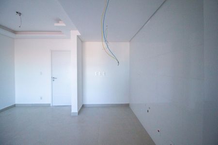 Apartamento para alugar com 83m², 3 quartos e 2 vagas Apartamento para alugar com 83m², 3 quartos e 2 vagasCozinha