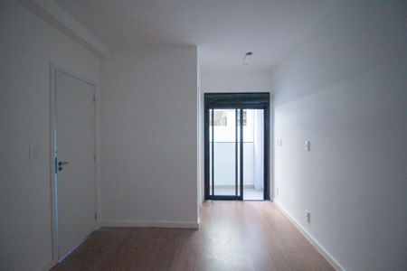 Apartamento para alugar com 83m², 3 quartos e 2 vagas Apartamento para alugar com 83m², 3 quartos e 2 vagasSuite