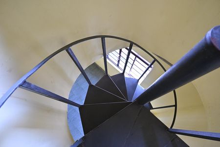 Casa para alugar com 150m², 3 quartos e 2 vagasEscada