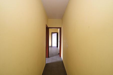 Casa para alugar com 150m², 3 quartos e 2 vagasCorredor