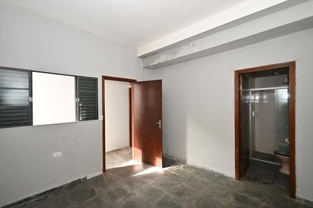 Casa para alugar com 150m², 3 quartos e 2 vagasSuíte 2