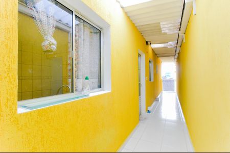 Entrada Social  de casa para alugar com 1 quarto, 50m² em Vila Carmela I, Guarulhos