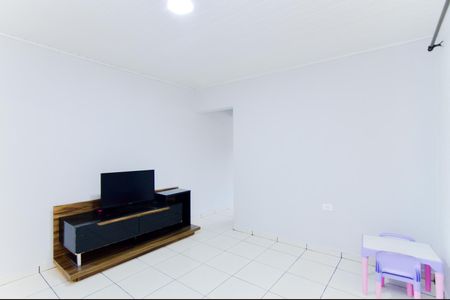 Sala de casa para alugar com 1 quarto, 50m² em Vila Carmela I, Guarulhos