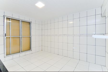 Cozinha de casa para alugar com 1 quarto, 50m² em Vila Carmela I, Guarulhos