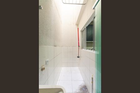 Área de Serviço de casa de condomínio para alugar com 2 quartos, 90m² em Vila Granada, São Paulo