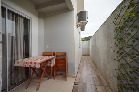 Apartamento para alugar com 65m², 2 quartos e 1 vagaÁrea externa
