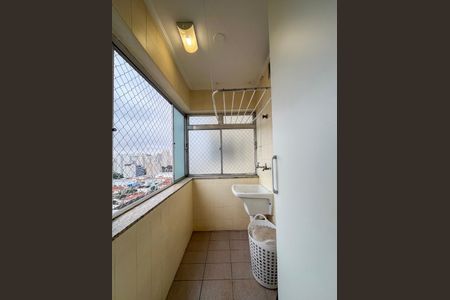 Área de Serviço de apartamento à venda com 3 quartos, 63m² em Vila Gumercindo, São Paulo