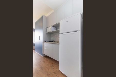 Cozinha de apartamento para alugar com 1 quarto, 30m² em Perdizes, São Paulo