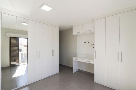 Casa para alugar com 180m², 3 quartos e 5 vagas Casa para alugar com 180m², 3 quartos e 5 vagasSuíte