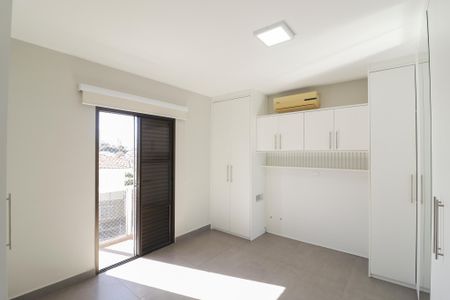 Casa para alugar com 180m², 3 quartos e 5 vagas Casa para alugar com 180m², 3 quartos e 5 vagasSuíte