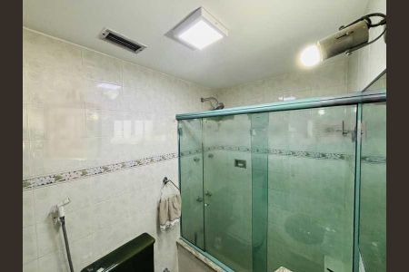 Apartamento à venda com 200m², 3 quartos e 3 vagas