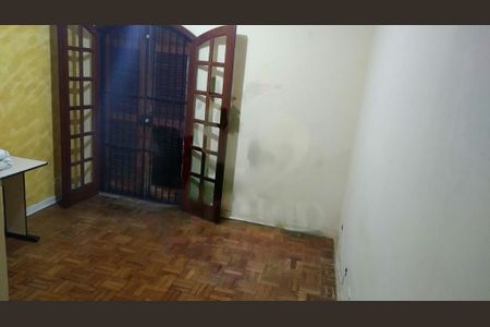 Casa à venda com 3 quartos, 125m² em Jardim Heliomar, São Paulo