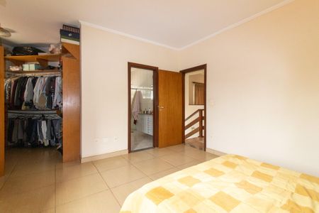 Casa de condomínio à venda com 351m², 3 quartos e 3 vagas Casa de condomínio à venda com 351m², 3 quartos e 3 vagasSuite