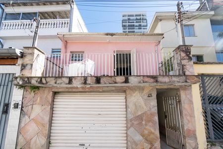 Casa à venda com 97m², 2 quartos e 1 vaga Casa à venda com 97m², 2 quartos e 1 vagaFachada