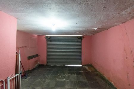 Garagem de casa à venda com 2 quartos, 97m² em Vila Guarani (zona Sul), São Paulo