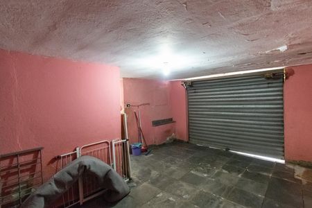 Garagem de casa à venda com 2 quartos, 97m² em Vila Guarani (zona Sul), São Paulo
